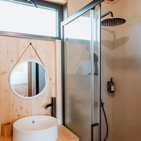 Parcel Tiny House I Emilion Nyaraló Saint-Émilion